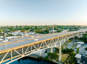 Wilshire Quinn Capital | Direct Private Lender vs. Traditional Bank: Why Speed Matters in Real Estate Financing Multifamily Bridge Loan